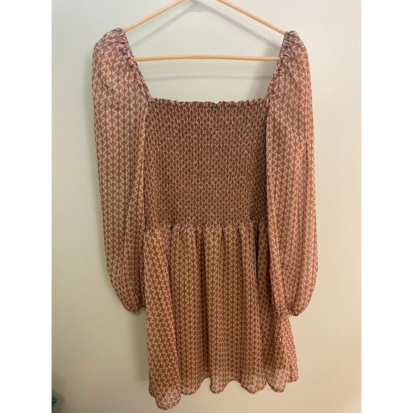 Kourt Calypso Smocked Puff Sheer Sleeve Dress - Picture 4 of 8